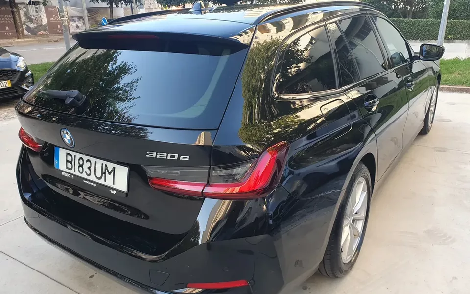 BMW 320 e Auto