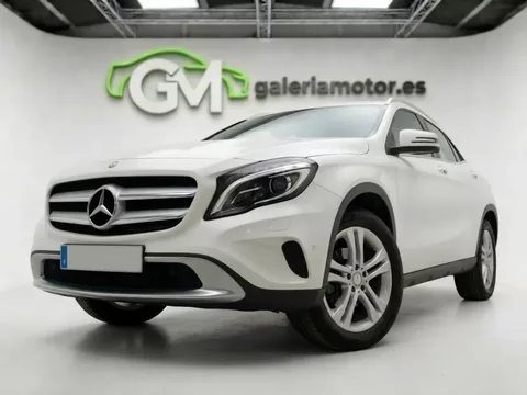 MERCEDES-BENZ Clase GLA GLA 200CDI Urban - 15990€ en Barcelona