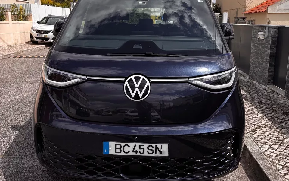 VW ID.Buzz Pro