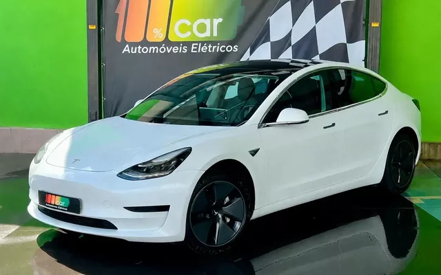 Tesla Model 3 Standard RWD Plus