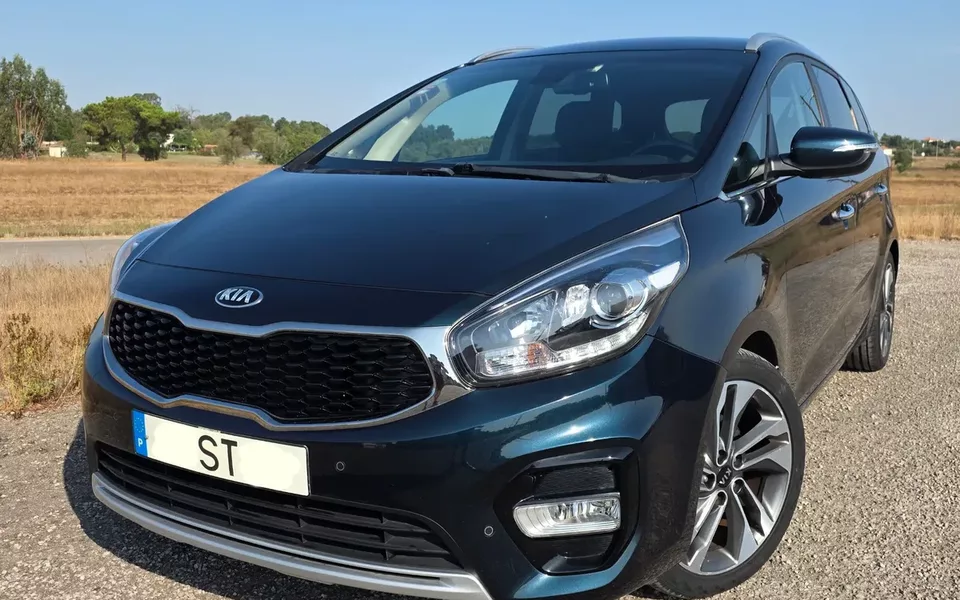 Kia Carens 1.7 CRDi ISG TX