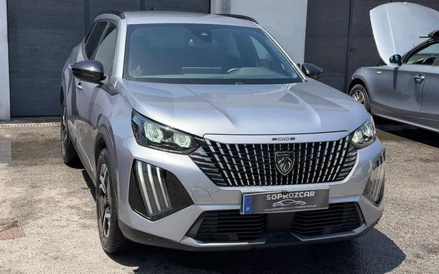 Peugeot 2008 PureTech 100 Allure