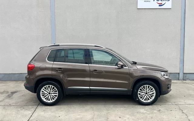 VOLKSWAGEN Tiguan Tiguan 2.0TDI BMT Country 4M DSG 140 - 14300€ en Palencia
