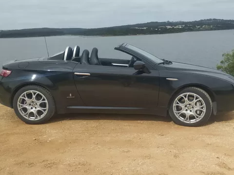 Alfa Romeo Spider 2.4 JTDM