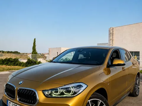 BMW X2 25 e xDrive X Pack M