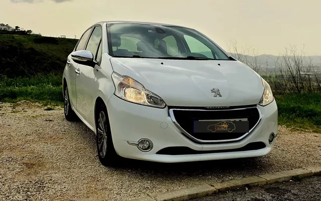 Peugeot 208 1.6 BlueHDi Style