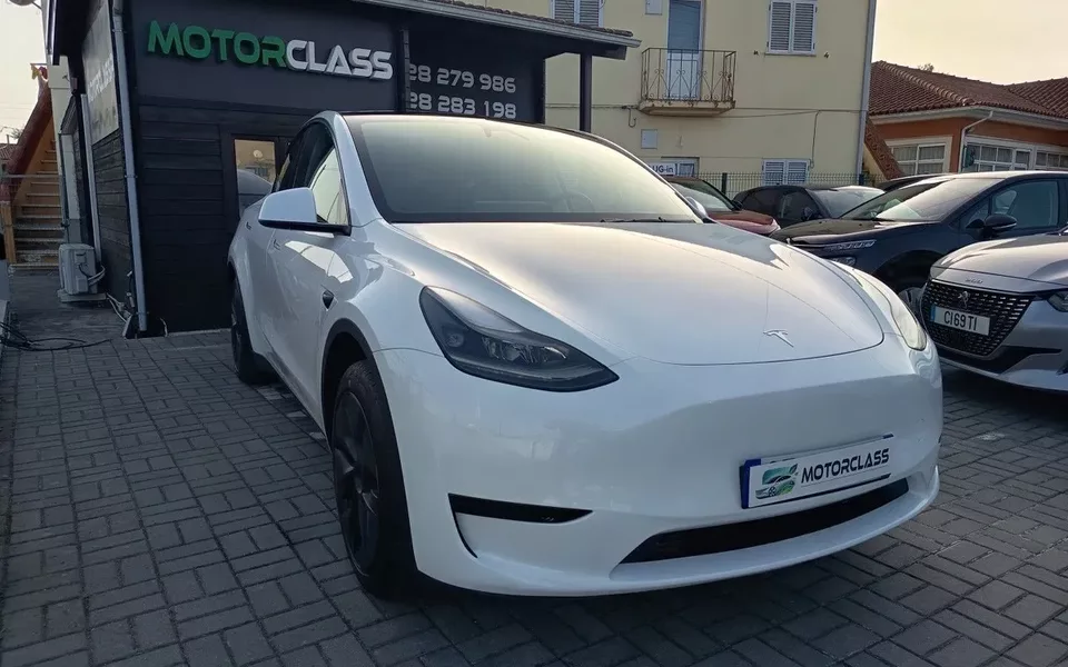 Tesla Model Y Tração Traseira
