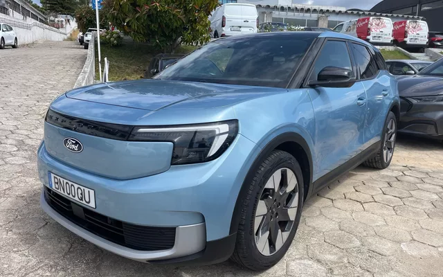 Ford Explorer 77 kWh Premium