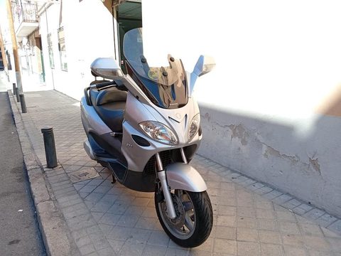 PIAGGIO X9 250 EVOLUT