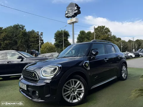 MINI Countryman Cooper SE ALL4 Untamed Edition Auto