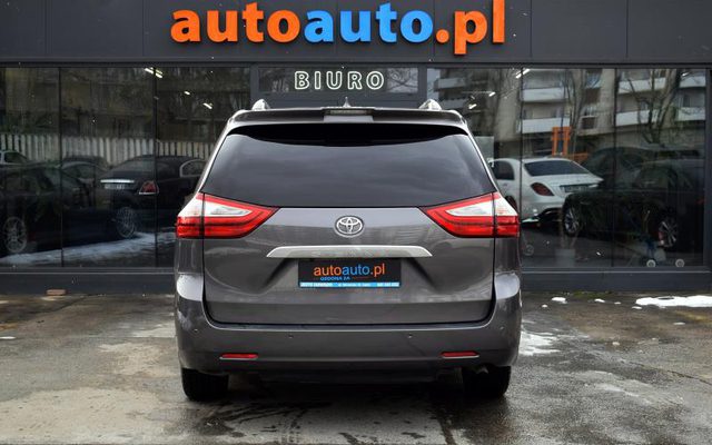 Toyota SIENNA 2018
