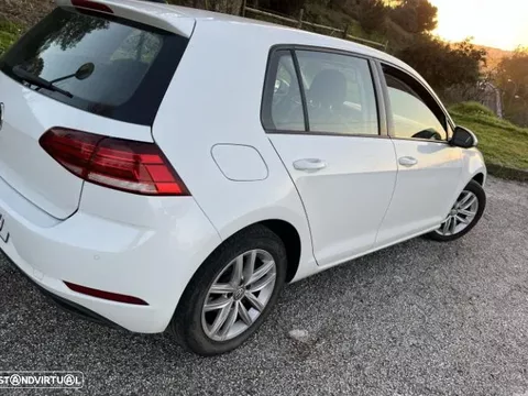 VW Golf 1.6 TDI Confortline