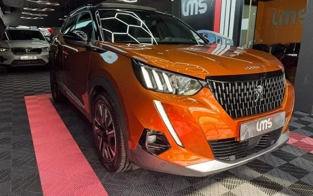 Peugeot 2008 1.5 BlueHDi GT EAT8