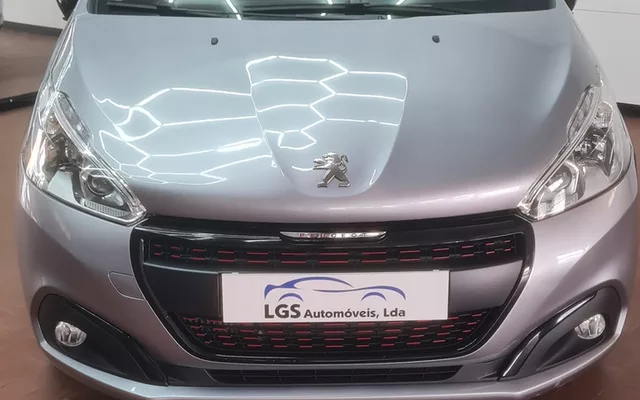 Peugeot 208 1.2 PureTech GT Line