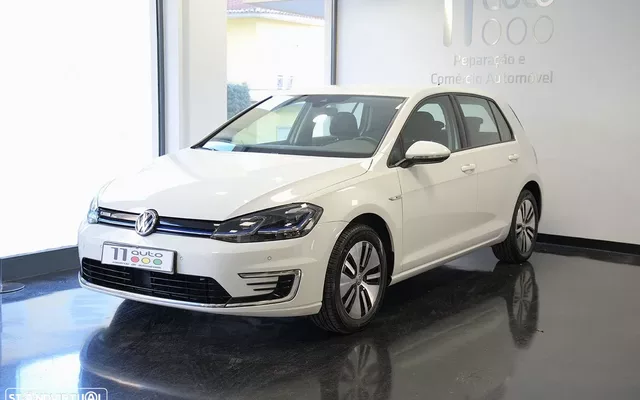 VW e-Golf AC/DC