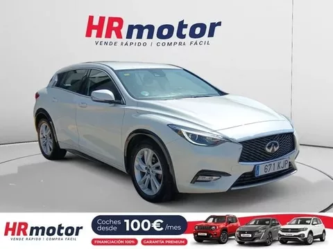 INFINITI Q30 Q30 1.5d Premium