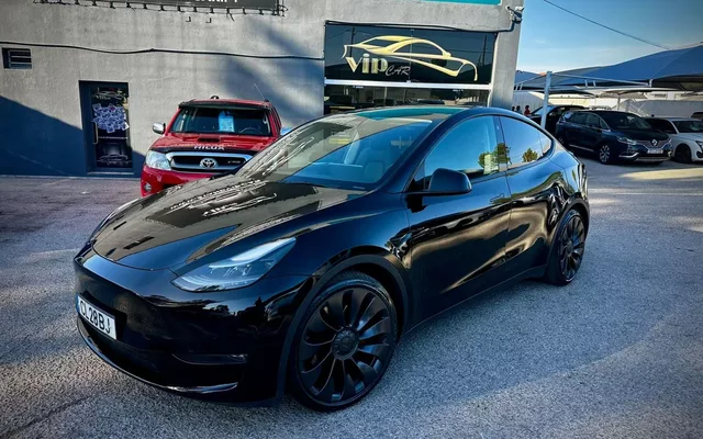Tesla Model Y Performance Tração Integral