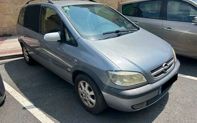 OPEL Zafira Zafira 2.0Dti 16v Elegance