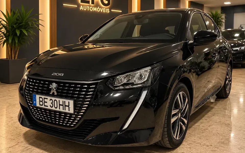 Peugeot 208 1.2 PureTech Allure EAT8
