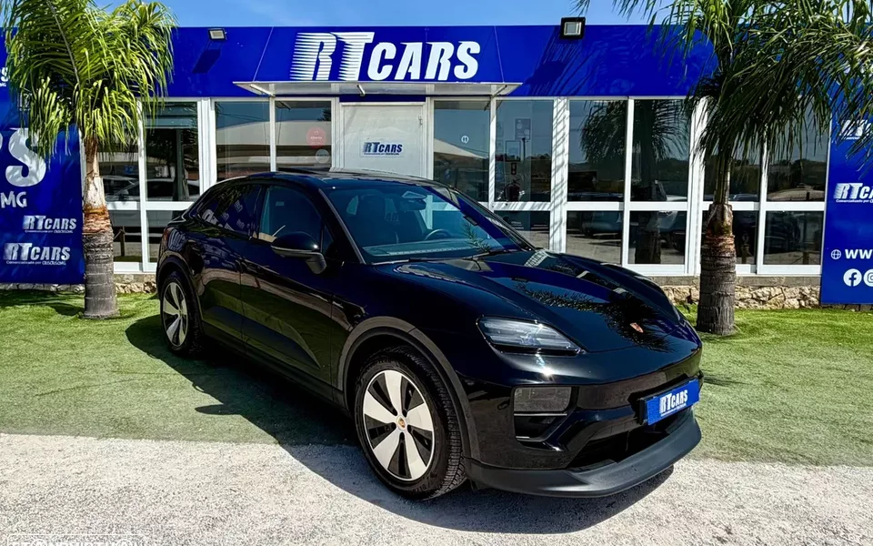 Porsche Macan Electric