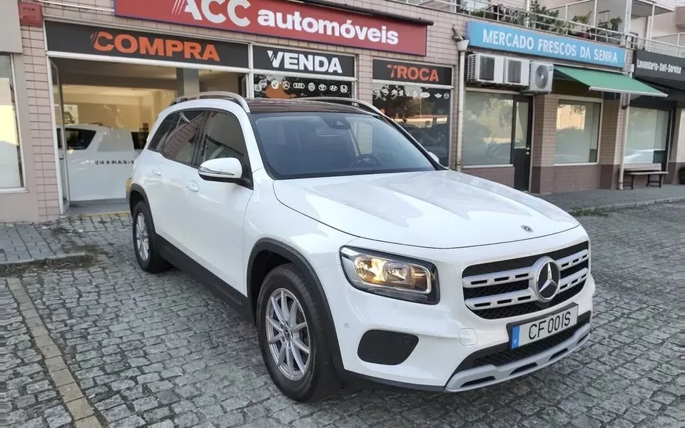 Mercedes-Benz GLB 200