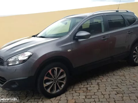 Nissan Qashqai +2 1.6 dCi Tekna Premium 18