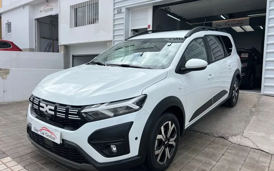 DACIA Jogger Jogger 1.0 TCe Expression 81kW 7pl. - 17595€ en Las palmas
