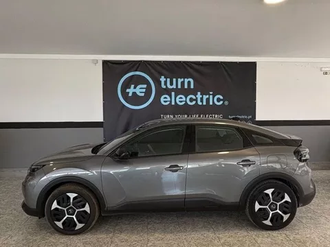 Citroën e-C4 136 PLUS