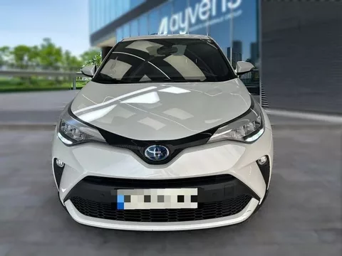 TOYOTA C-HR + 1.8 125H Advance