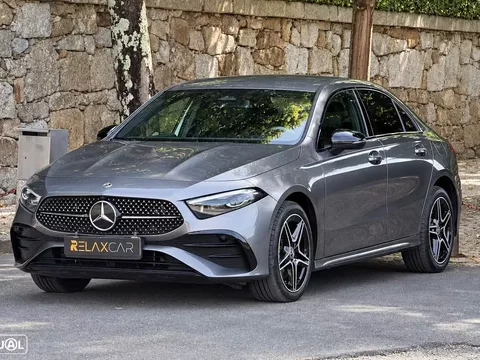 Mercedes-Benz A 250 Limousine e 8G-DCT AMG Line