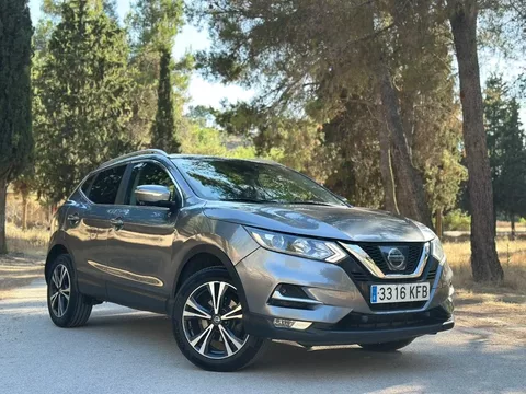 NISSAN Qashqai Qashqai 1.2 DIG-T N-Connecta 4x2 - 11000€ en OcaÑa