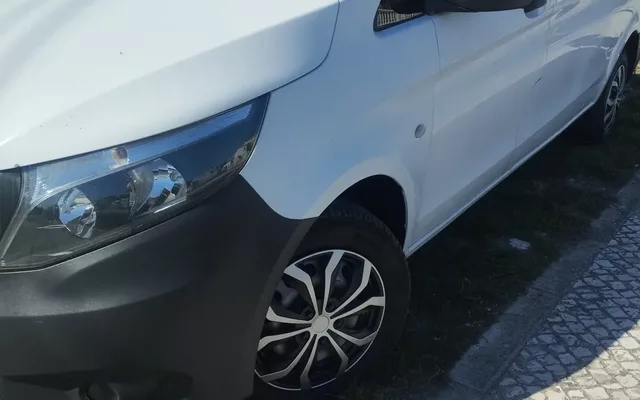 Mercedes-Benz Vito Extra-Longa SHUTTLE