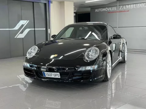 PORSCHE 911 911 Carrera 4 Coupé