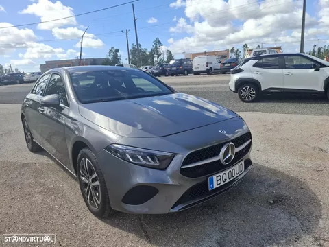 Mercedes-Benz A 250 Limousine e