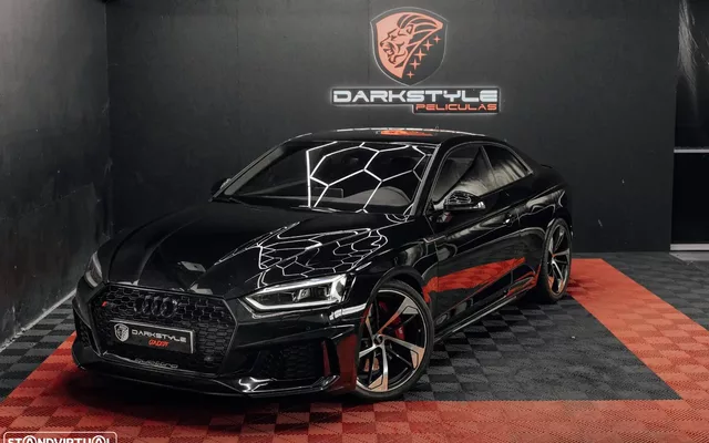 Audi RS5 TFSI quattro tiptronic