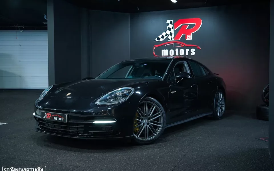 Porsche Panamera 4 E-Hybrid