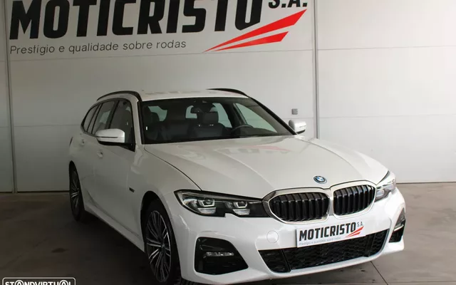 BMW 330 e Pack M Auto