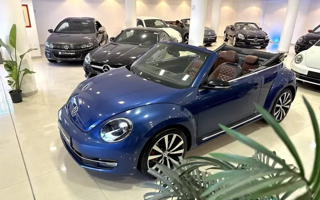 VOLKSWAGEN Beetle Beetle Cabrio 2.0 TSI R-Line DSG 210