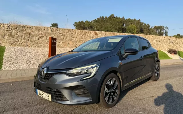 Renault Clio 1.0 TCe Intens Bi-Fuel