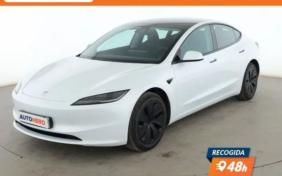 TESLA Model 3 Standard Range