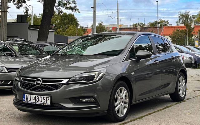 Opel Astra K