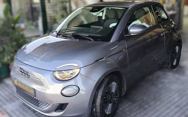 Fiat 500e 3 + 1 Icon