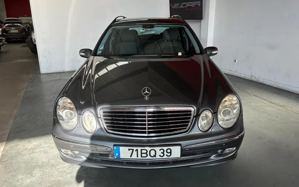 Mercedes-Benz E 220 CDi Avantgarde Aut.