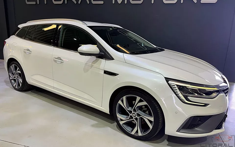 Renault Mégane Sport Tourer 1.6 E-Tech Plug-In Hybrid R.S. Line