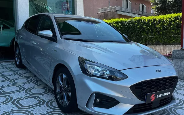 Ford Focus 1.0 EcoBoost MHEV ST-Line X Aut.