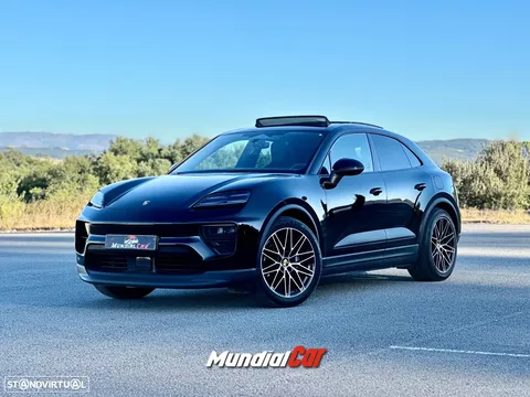 Porsche Macan Electric 4