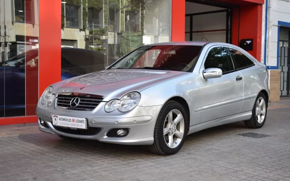 MERCEDES-BENZ Clase C C Sportcoupé 180 K Classic - 7990€ en Valencia