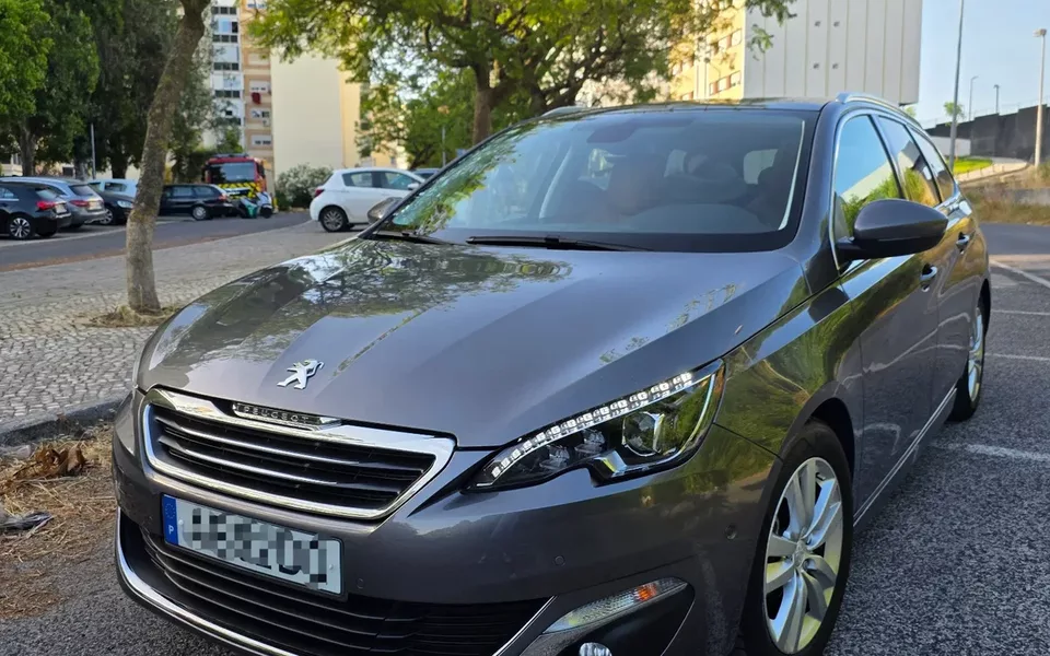 Peugeot 308 SW BlueHDi 120 EAT6 Stop & Start GT-Line Edition