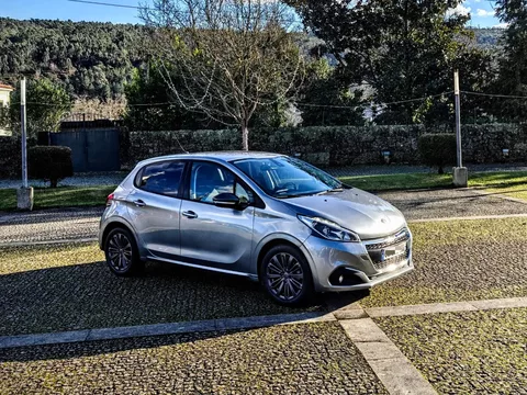 Peugeot 208 1.2 PureTech GT Line
