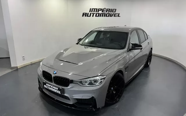 BMW 330 i Pack M Auto